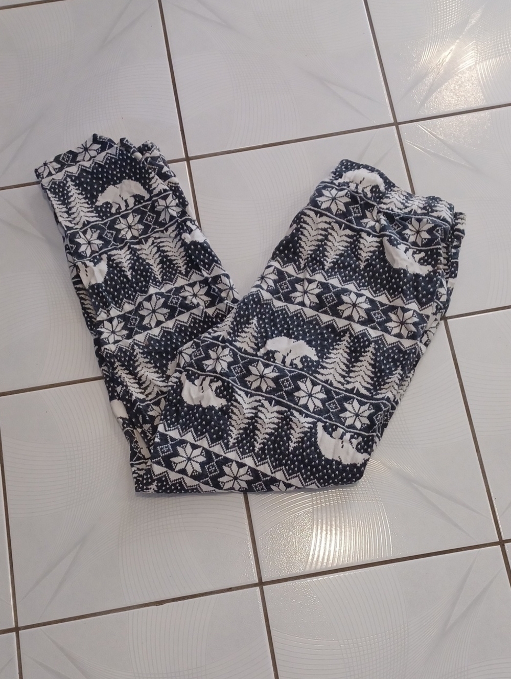4/$40 Gray & White Polar Bear Print Lounge Pants - Size Large Tall